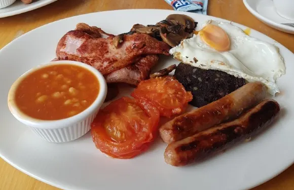 Ye Olde Naked Man Cafe