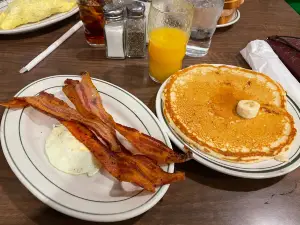 The Pancake Shop
