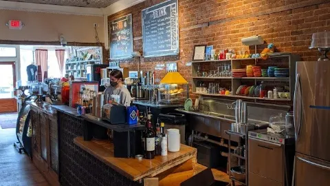 Raven’s Nest Coffee House in カルペパー