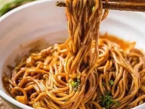 老五熱乾麪