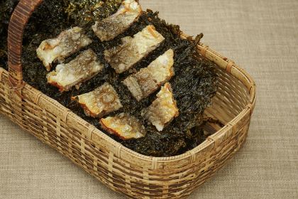 七栩钟楼·蚌壳餐厅