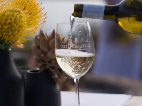 South Hill Restaurant & Tasting Room Elgin