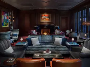The Manor Bar
