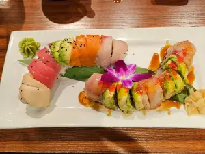 Osha Thai Kitchen and Sushi
