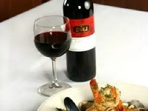 Rose's Bar and Grill