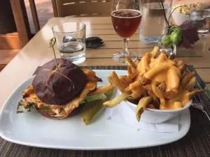 Duke's Alehouse and Kitchen