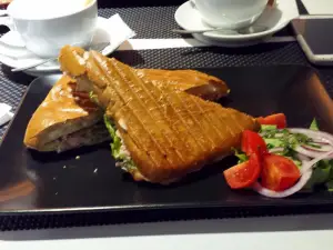 Leon Gourmet Bakery