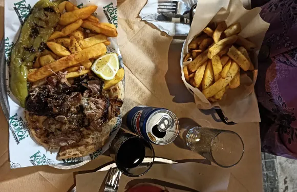 To Kouklí - Kallithéa