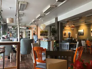 DABA Art Café & eco