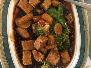 Nong's Hunan Express