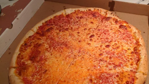 Mumma Christy's Pizza & Subs in 奧西皮