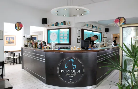 Bortolot Gelato & Caffe