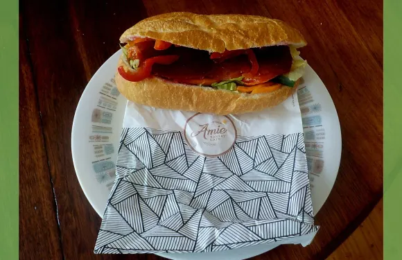 Amie Bakery Cafe Southern Cross Lane