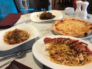Giovanni's