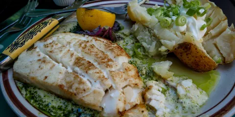 Captain's Anchorage Restaurant and Bar