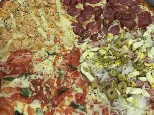 La Roza Restaurante & Grill