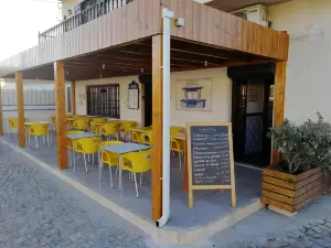A Lareira Restaurante Wine Bar