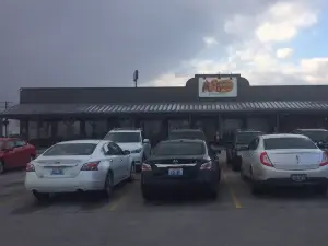 Cracker Barrel Old Country Store