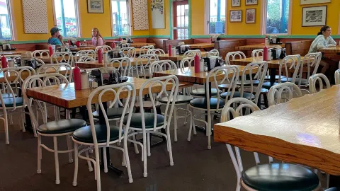 Stack'em High Pancakes and So Forth in 킬데빌힐스