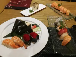 Sushi YO YO - Fusion Japanese Restaurant
