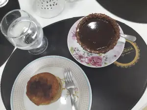 Brigadeiria & Algo Mais