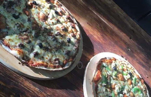 Pizz 'A' Salute