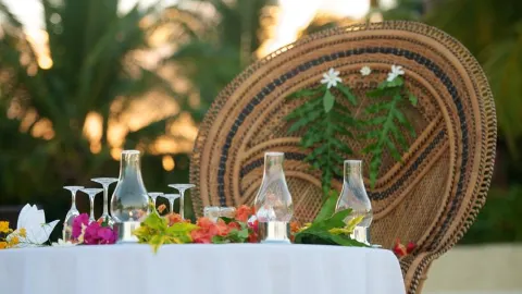 Noa Noa Restaurant in โบราโบรา