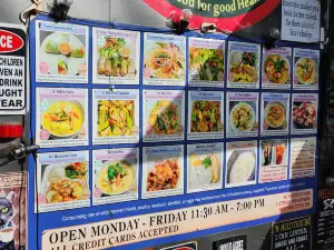 Craving Thai Food Truck
