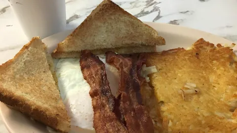 Ray's Restaurant in Dothan