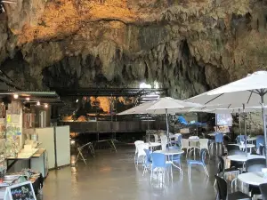 CAVE CAFE