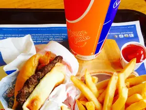 DQ Logan (Dairy Queen)