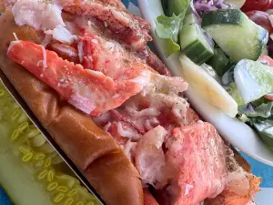 Luke's Lobster Portland Pier