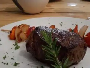 Backstreet Grill
