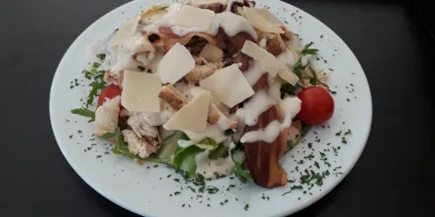 Kuce Lekovica Snack Bar Bistro