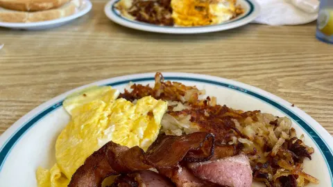 Diamond Horseshoe Cafe in Cheyenne