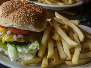 Stones Pub & Eatery