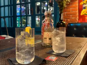 Santalegria cocktail bar