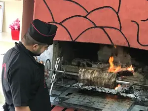 Öz Oltu Cağ Kebap