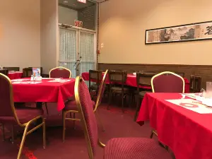 Golden Dragon Restaurant