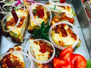 The Patiala Kkitchen - best restaurant in noida | Punjabi restaurant in noida | family restaurant in noida