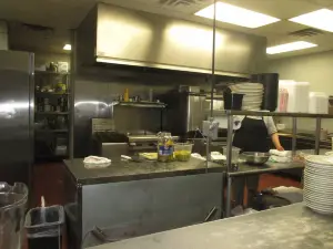 CR's Sports Bar & Carbone's Pizzeria