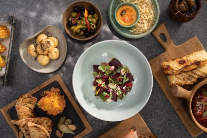 Amandayan Tea House Bistro