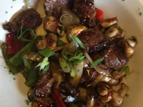 Red Fox Bar and Grille