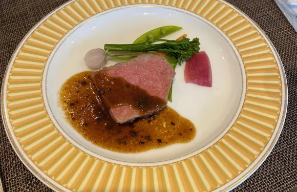 Grill and Dining G