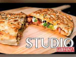 The Studio Pizza