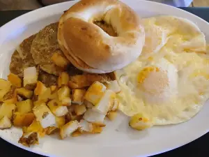 June's Cafe