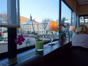 Cafe Kowalski's