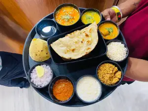 Heritage Buffet Restaurant - Daal Baati Choorma - Rajasthani Thali in Jaipur