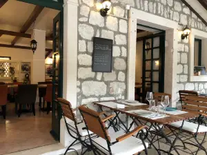 Maestral Restaurant