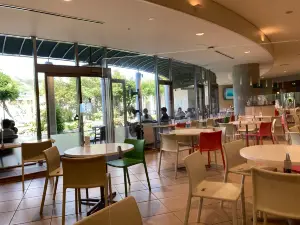 カフェ・ド・ジヴェルニー